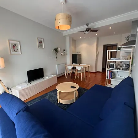 Apartmán A Estrenar ,con Vistas Al Mar Y Aparcamiento Gratis En El Casco Viejo-centro-zona Portuaria Vigo