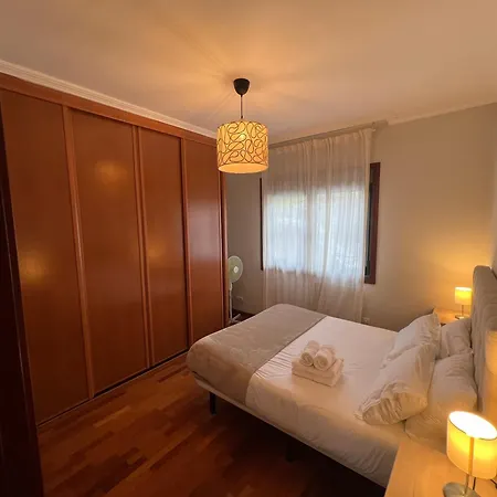 A Estrenar ,con Vistas Al Mar Y Aparcamiento Gratis En El Casco Viejo-centro-zona Portuaria Apartment Vigo