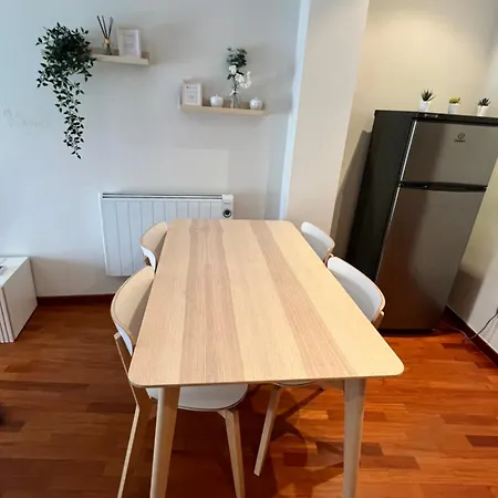 A Estrenar ,con Vistas Al Mar Y Aparcamiento Gratis En El Casco Viejo-centro-zona Portuaria * Vigo