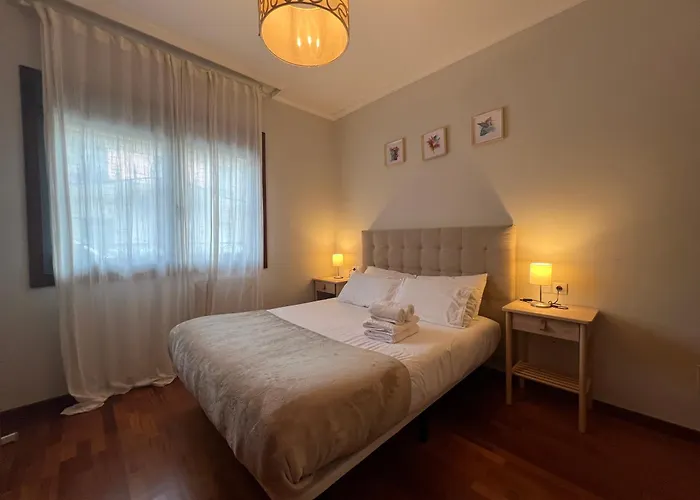 A Estrenar ,con Vistas Al Mar Y Aparcamiento Gratis En El Casco Viejo-centro-zona Portuaria Apartmán *